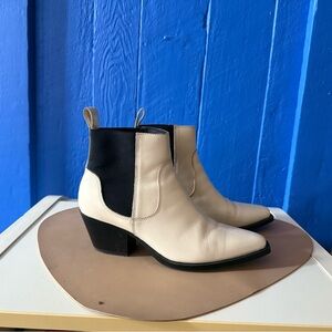 Everlane Western Cream and Black Ankle Boots